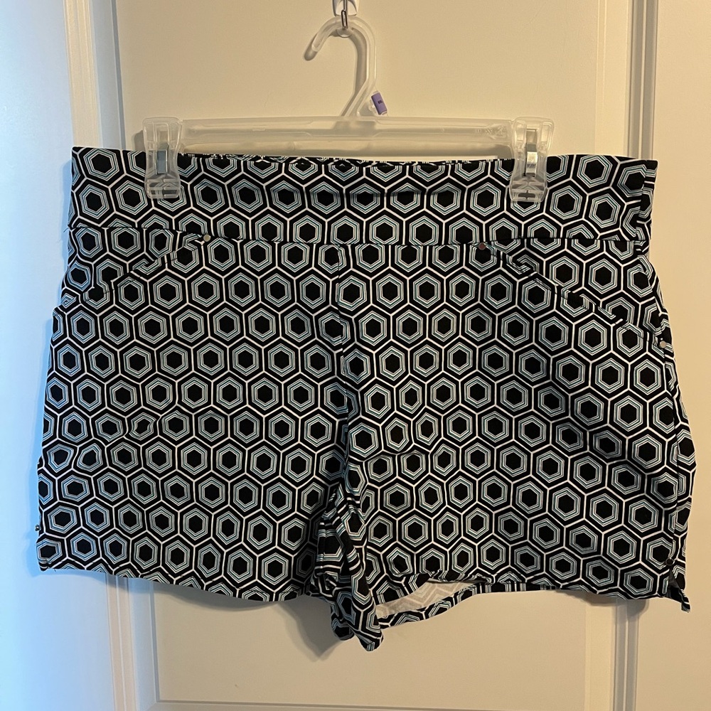 Women’s Inc. International Shorts